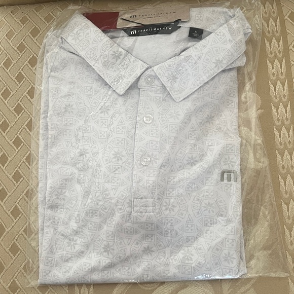 Travis Mathew Light Gray Heater Polo Free Passage Shirt Size XL New Sealed Bag - Picture 11 of 11